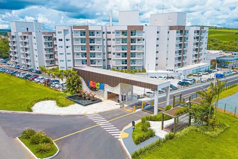 Lagoa Eco Towers Ao Lado Do Parque Caldas Novas Hotel